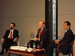 Left to right: Stewart Gordon, Jamie Metzl, and Reginald Chua. (Azadeh Fartash/Asia Society)