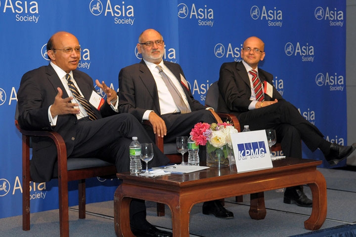 L to R: Arun Kumar, Parag Saxena, and Girish Vanvari at the Asia Society on March 2, 2010. (Elsa Ruiz/Asia Society)