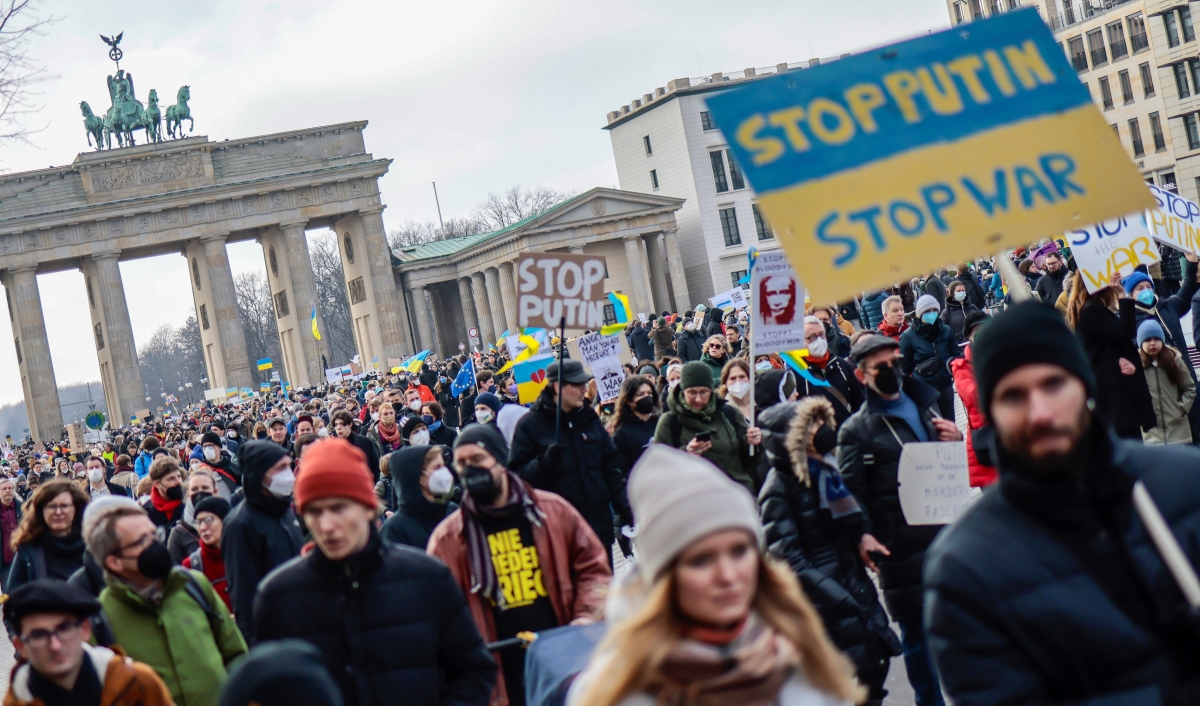 People gather at Brandenburg Gate to protest against the ongoing war in Ukraine