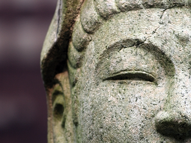 Buddha at Zojoji. Photo: d'n'c/flickr.com.