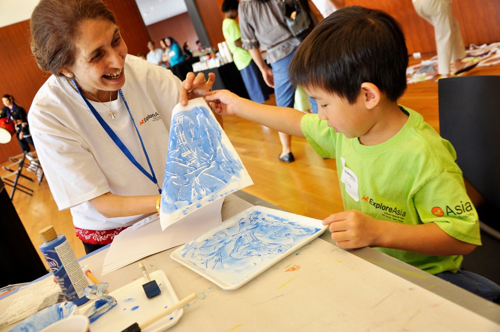 ExploreAsia: Culture Camp for Kids 2013. (Monica Villarreal)