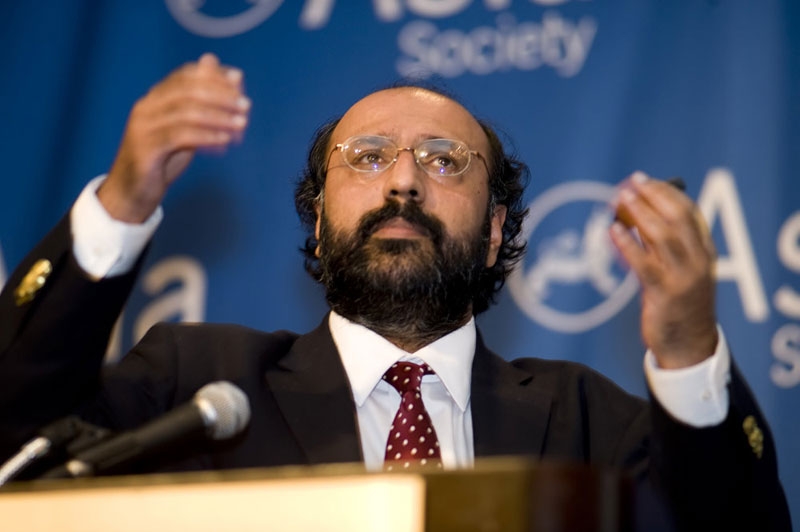 Asia Society Bernard Schwartz Fellow Hassan Abbas in Houston, Texas in 2009. (Asia Society Texas Center)