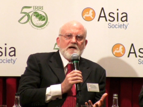 Expert Robert Zeigler discusses food security in Hong Kong on Nov. 29, 2010. (1 min., 34 sec.)