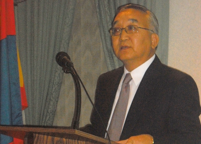 His Excellency Bekhbat Khasbazar speaking in Washington on the state of U.S.-Mongolia relations on Oct. 12, 2010. 