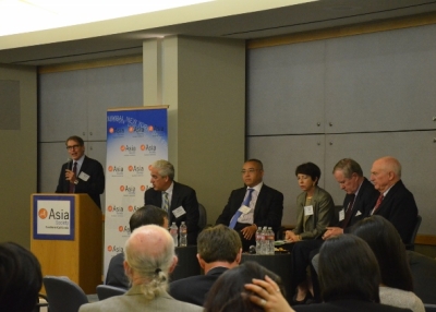 ASSC Executive Director Jonathan Karp (left) and panelists (from left to right): David Loevinger, Dong Li, Susan Shirk, Nicholas Lardy and Jack Wadsworth.