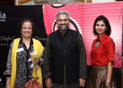 [L-R] Bunty Chand, Executive Director; Asia Society India Centre, Siddharth Varadarajan, and Moomal Mehta, Deputy Director, Asia Society India Centre 