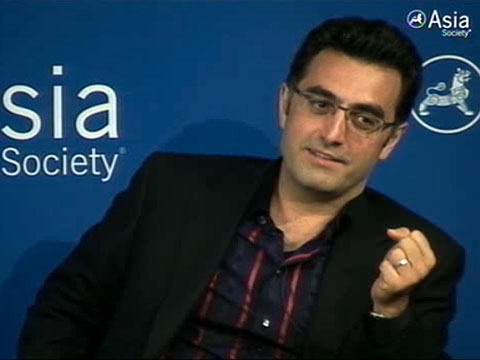 Iranian-Canadian journalist Maziar Bahari, detained by Iranian authorities for 118 days in 2009, at Asia Society New York on June 7, 2011.