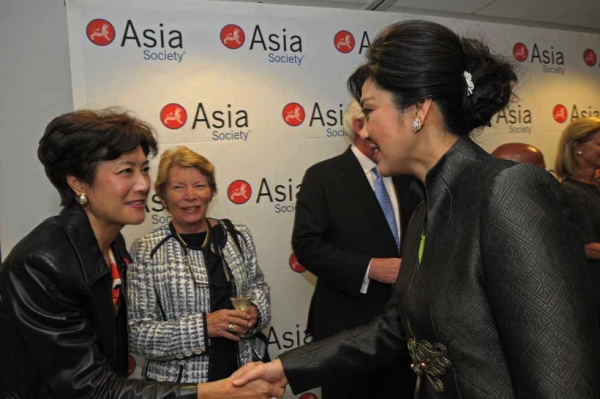 L to R:  Lily Foster, Clare McMorris, and Yingluck Shinawatra. (Elsa Ruiz)
