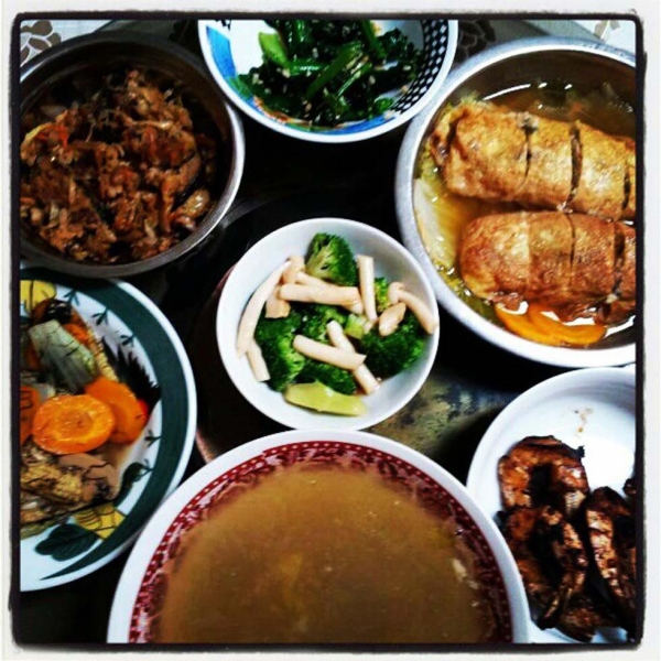 39. "Our new year lunch." (easteryeoh)