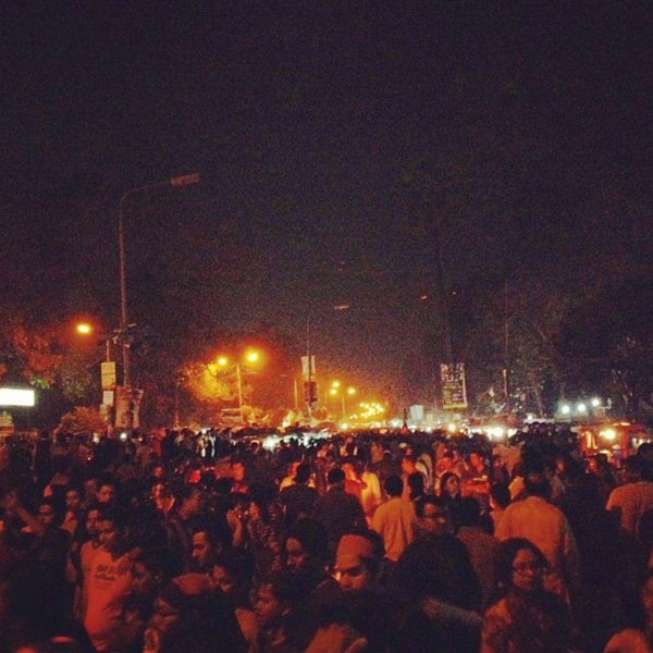 As evening sets in and the orange street lamps light up, the swell of protestors shows no signs of receding at Shahbag. (Naorose Bin Ali)