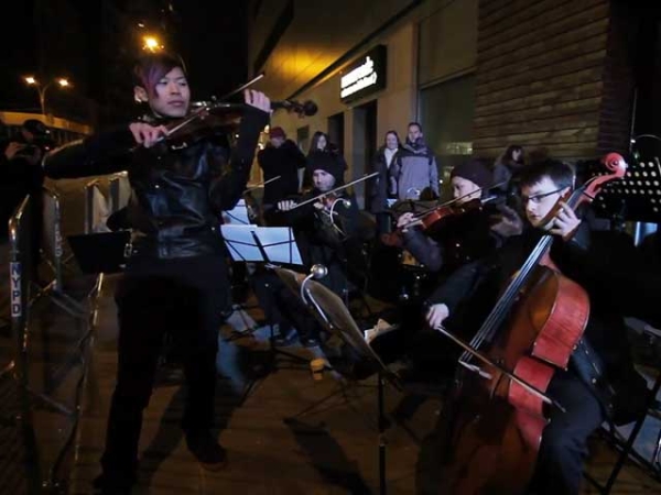 Jason Yang and fellow musicians perform the theme to HBO's "Game of Thrones" in New York City on February 18, 2013. (HBO)