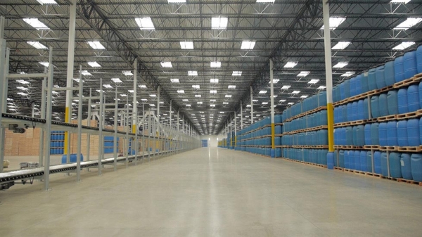 Inside the new Huy Fong Foods factory in Irwindale, California, with 480,000 square feet of warehouse. (Griffin Hammond)