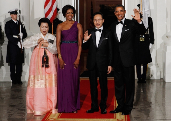 Wearing Korean-American designer Doo-Ri Chung to welcome South Korean president Lee Myung-bak and first lady Kim Yoon-ok to the state dinner on October 13, 2011. (Getty Images)