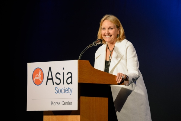 Josette Sheeran, President & CEO of the Global Asia Society, offers closing remark at the dinner on June 11th. 