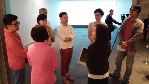 Four Korean contemporary artists visited Asia Society Hong Kong Center and the Caravaggio Light and Shadows exhibition on March 28, 2014.