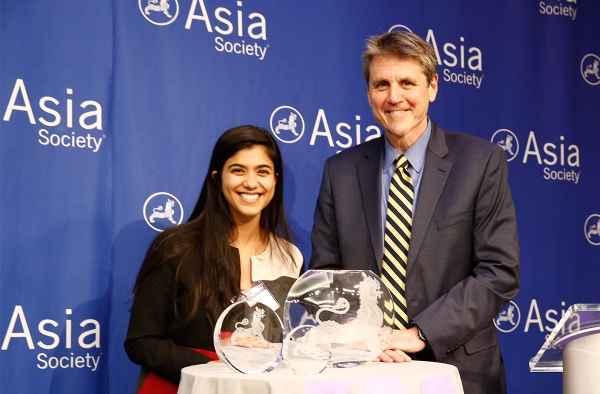 Goldman Sachs accepts Asia Society Award