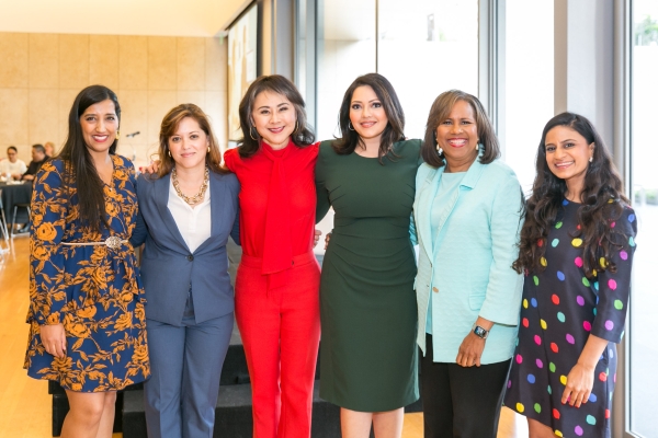 Bank of America Women's Leadership Series: Houston's Leading News Anchors 55