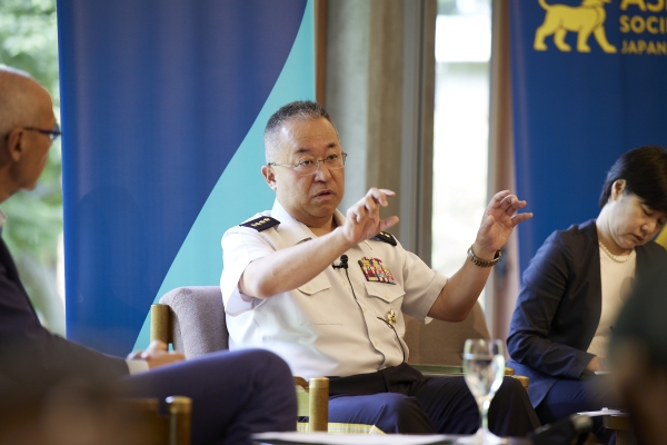 General YOSHIDA answering a question fro mthe audience