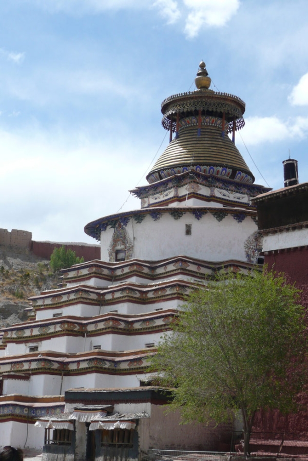 Stupa in Gyantse. (Jessica Kehayes)