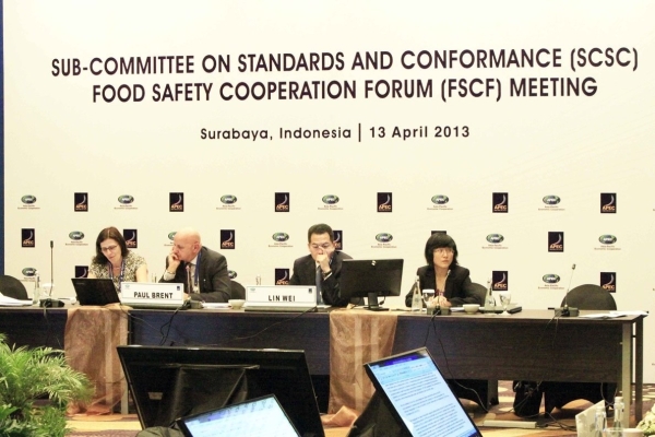 Delegates attend the APEC Sub-Committee on Standards and Conformance Food Safety Cooperation Forum Meeting in Surabaya, Indonesia on April 13, 2013.