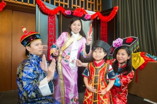 Families tried on Traditional Chinese Costumes, experiencing the splendor of Chinese empirical royalty.