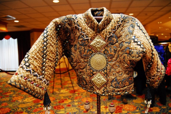 A number of batik items like this jacket were included in the silent auction at the launch event.