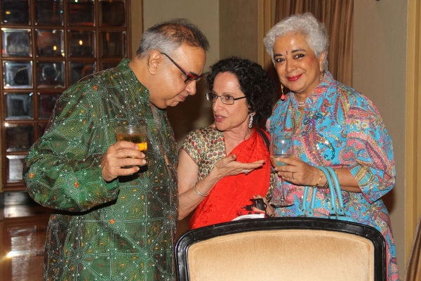 Bachi Karkaria, Literary Carnival Director (C), with friends. (Asia Society India Centre)