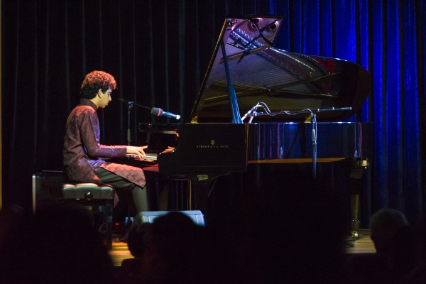 After Chatterjee, pianist Utsav Lal performed solo at Asia Society Hong Kong Center on December 8, 2012. (Nick Mak/Asia Society Hong Kong Center) 