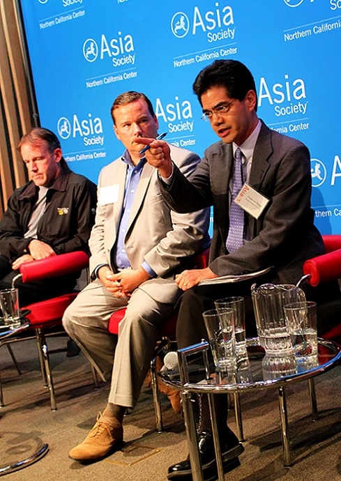 John Stewart and Matt Gardner listen to Fredrick Chang's remarks (Asia Society)
