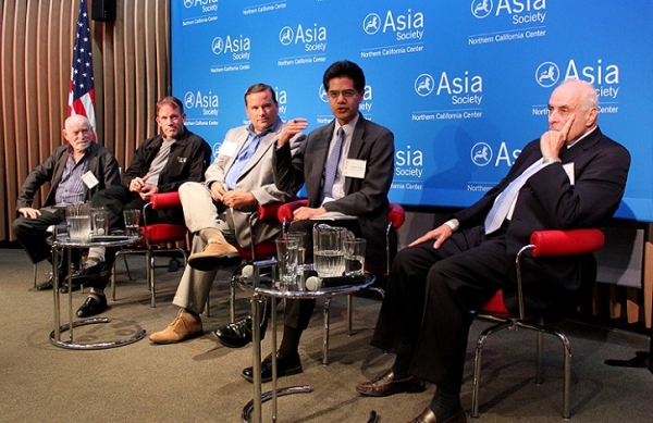 Part one of a two-part program series on cybersecurity was held on October 7. The program looked at the cybersecurity challenges facing Asia and the U.S. today. The next program will look more closely at cyber-relations between the U.S. and China. Stay tuned for more details!