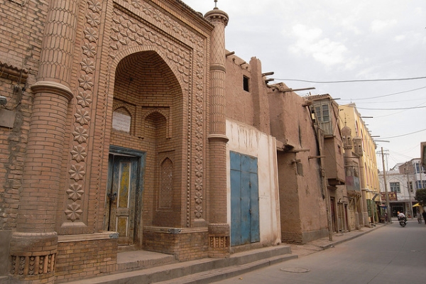 3. Kashgar, China — One of the last intact Silk Road cities in China. Under threat from development pressures. (nozomiiqel/Flickr)