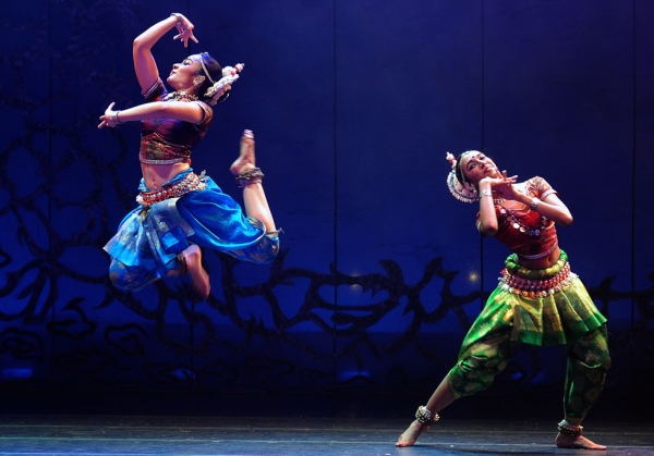"One of Sutra's significant contributions to contemporary traditional Odissi is in the creative use of space and in group composition," Ibrahim tells Asia Society; come see for yourself in New York City on Nov. 6 and 7. (Sutra Dance Theater)